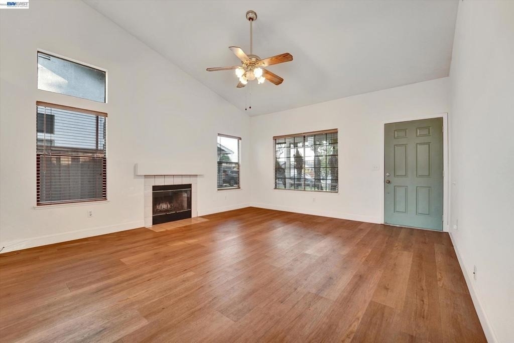 5055 Teixeira Way - Photo 2
