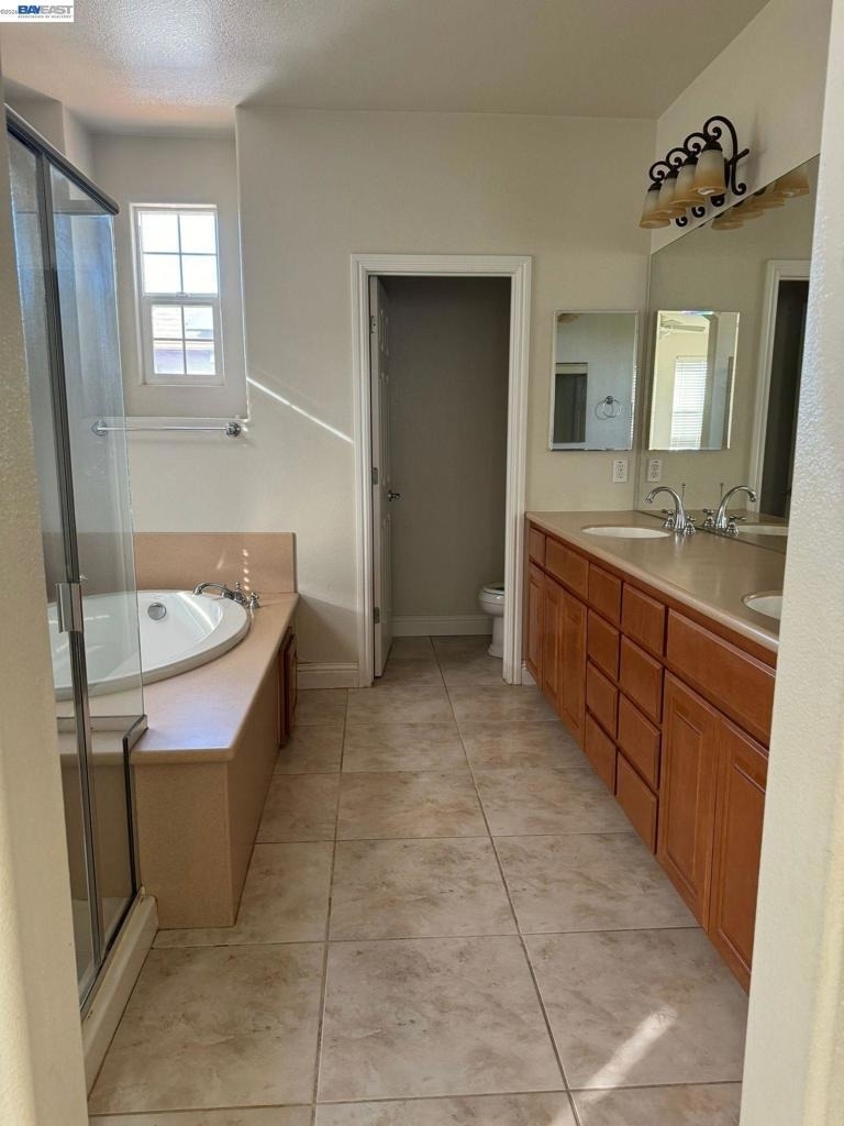 220 N Lafayette St - Photo 10
