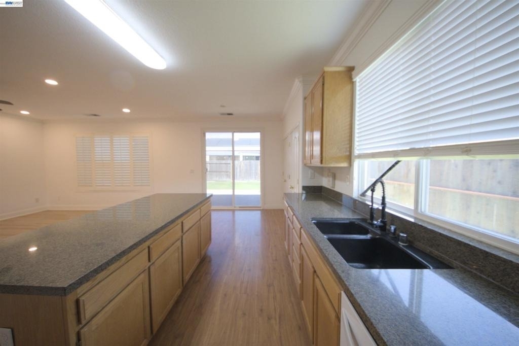 7 Diamondwood Ct - Photo 8