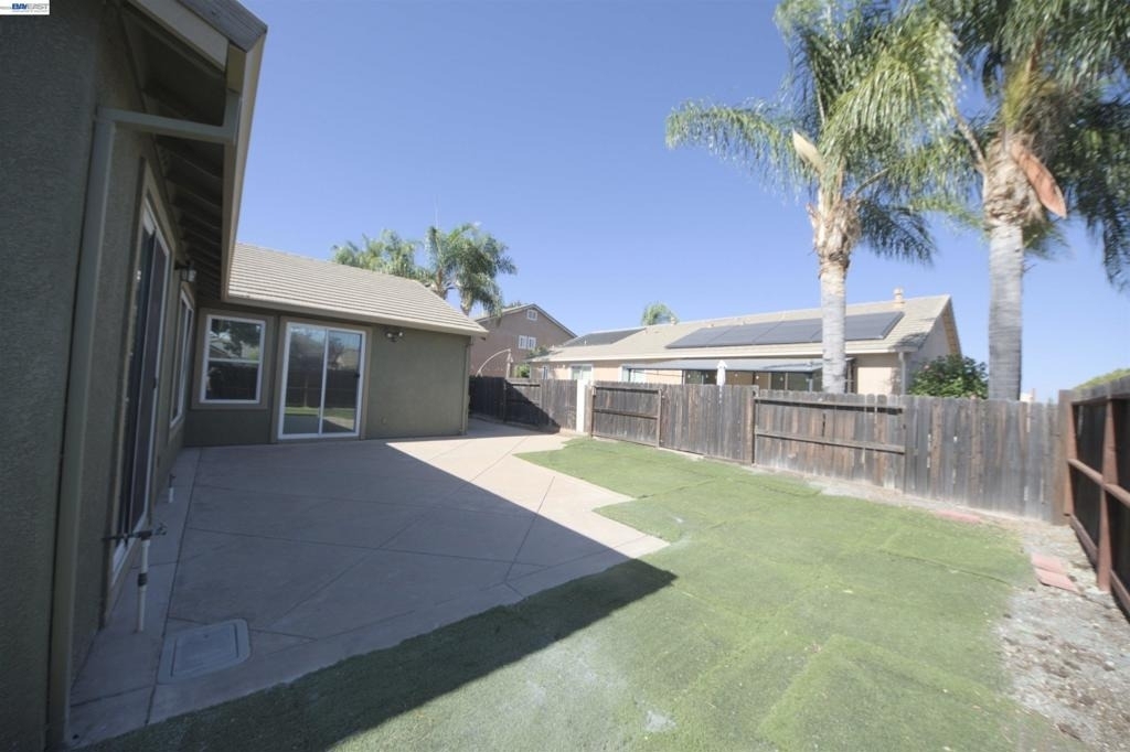 7 Diamondwood Ct - Photo 44