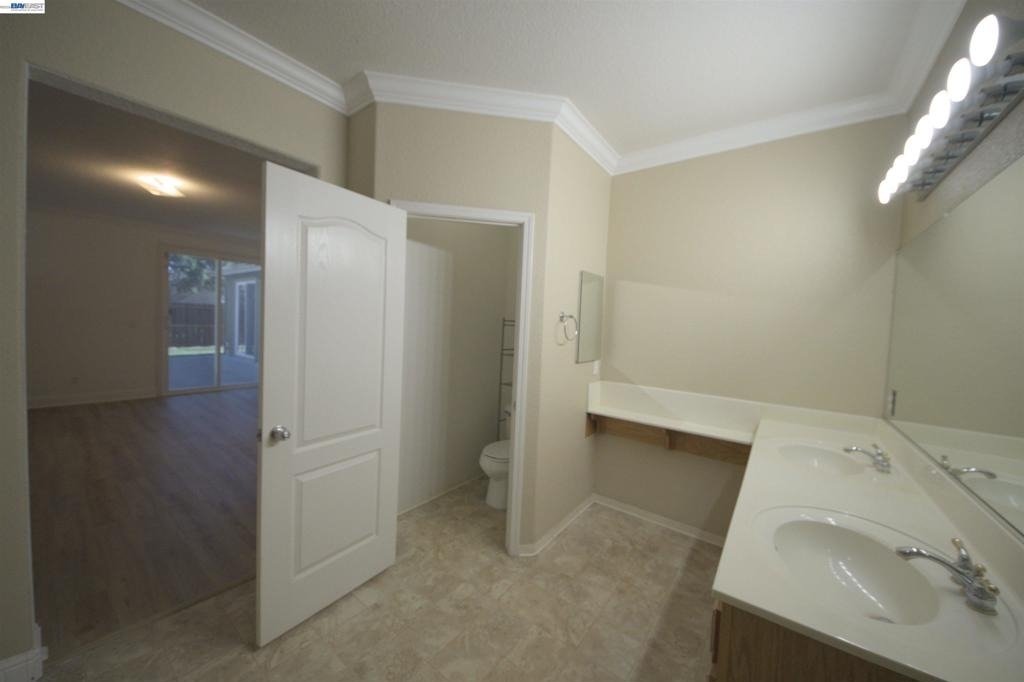7 Diamondwood Ct - Photo 18