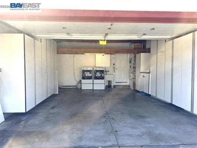 300 Kingsley Pl - Photo 16
