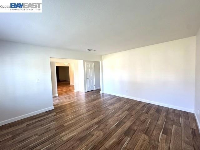 300 Kingsley Pl - Photo 3