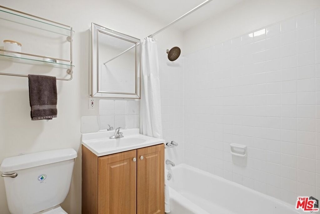 16 Clubhouse Avenue - Photo 11