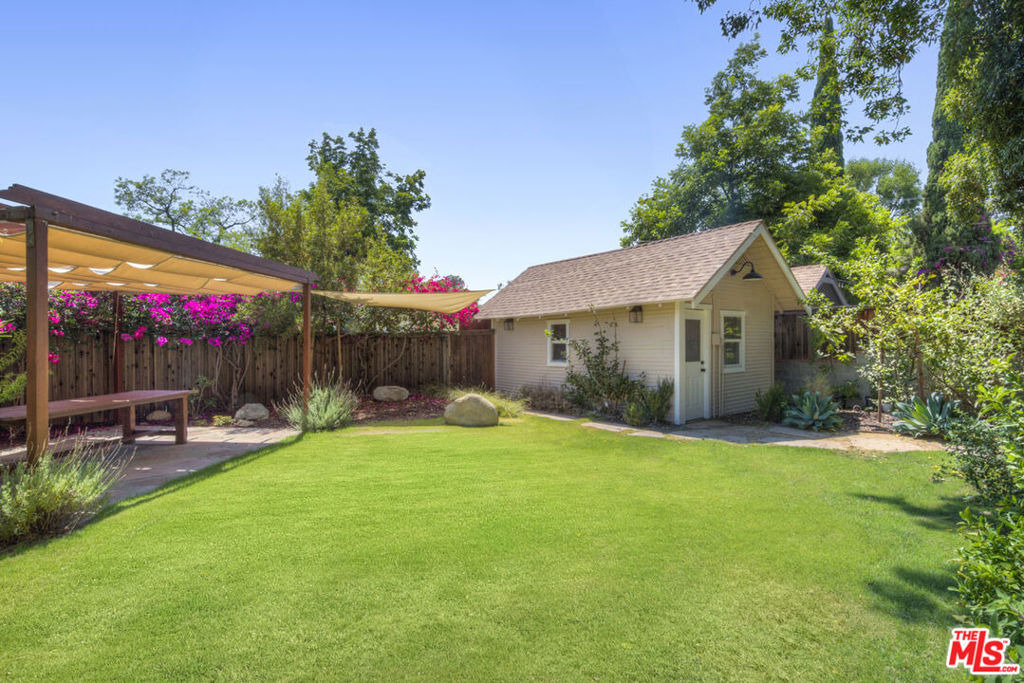 1330 Las Flores Drive - Photo 33