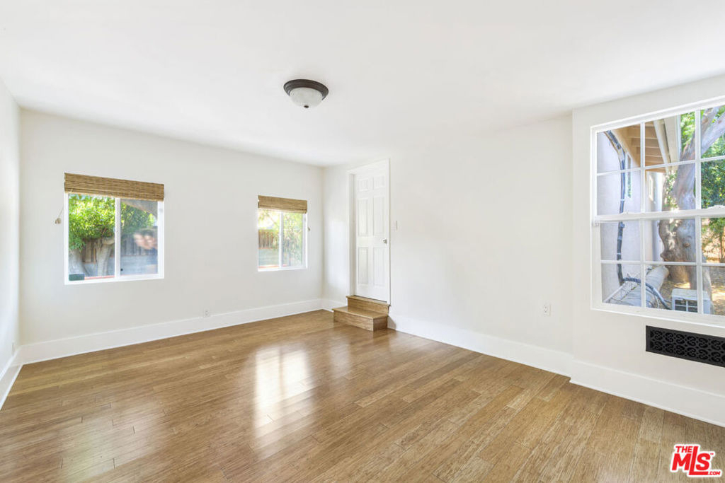 1330 Las Flores Drive - Photo 20
