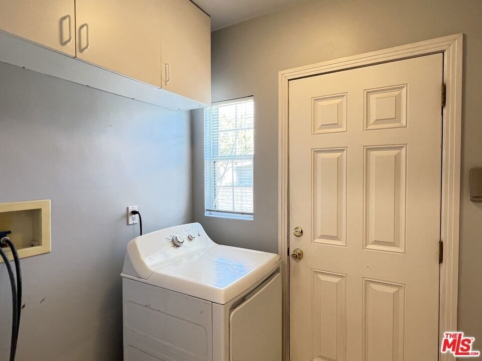 3129 Norwich Avenue - Photo 17