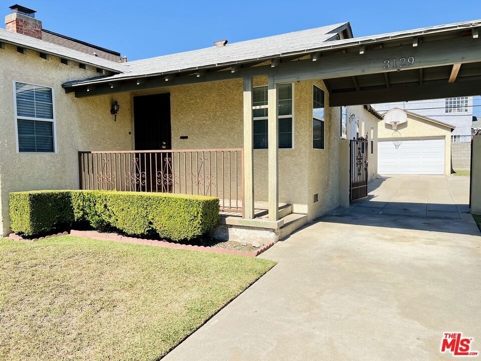 3129 Norwich Avenue - Photo 20