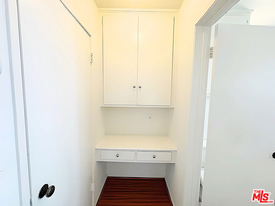 4919 Beverly Boulevard - Photo 13