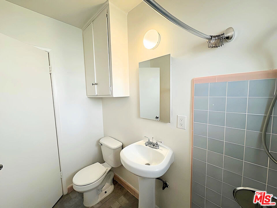 4919 Beverly Boulevard - Photo 15