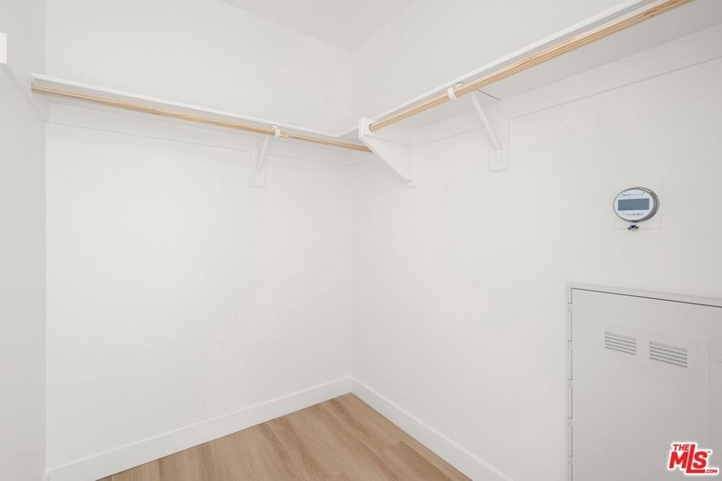 3004 Sunset Boulevard - Photo 8