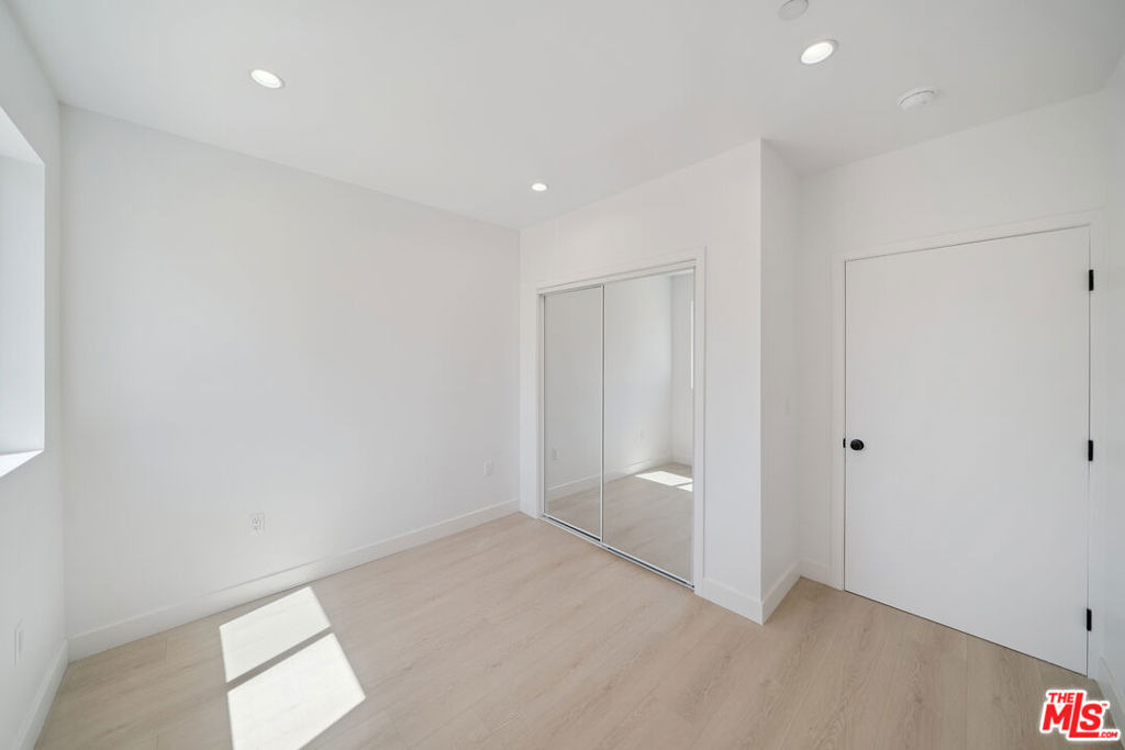 5655 Case Avenue - Photo 8