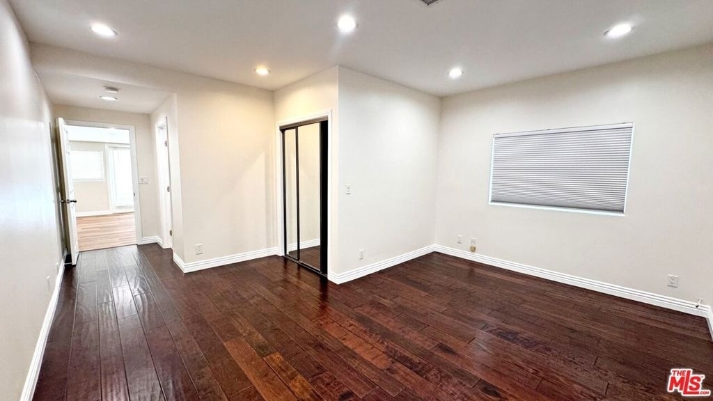 6433 Oakdale Avenue - Photo 11