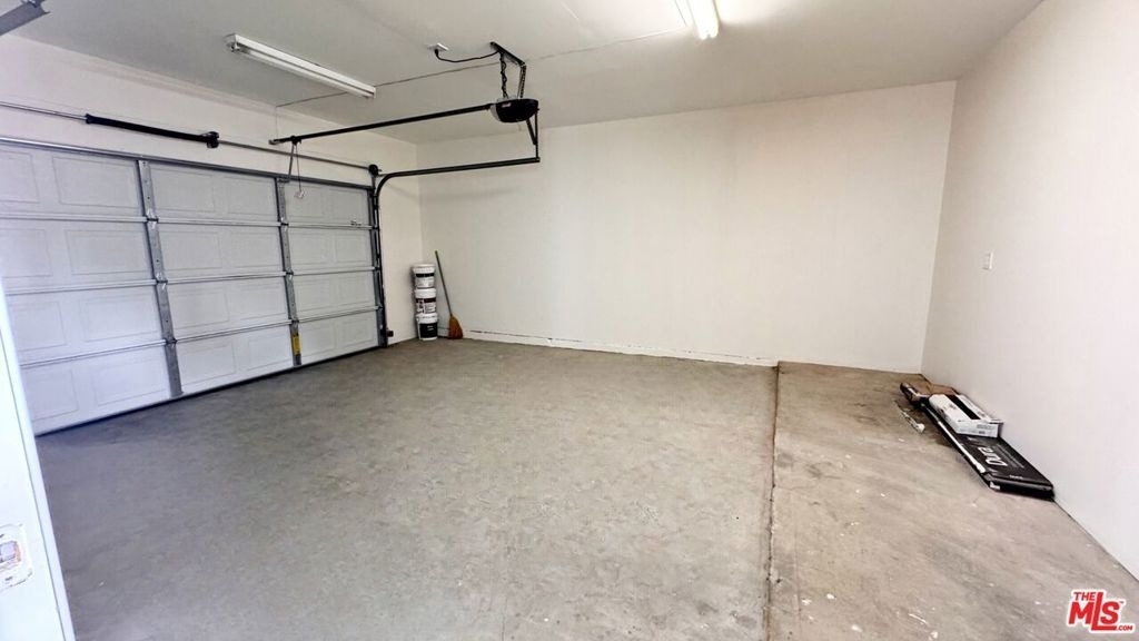 6433 Oakdale Avenue - Photo 32
