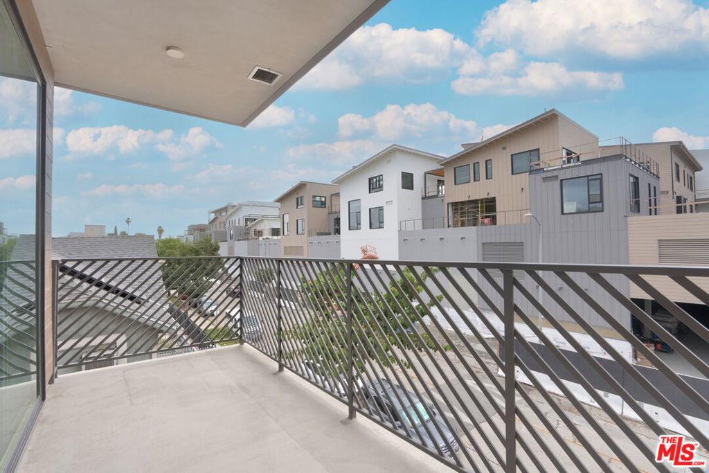 5657 Virginia Avenue - Photo 15