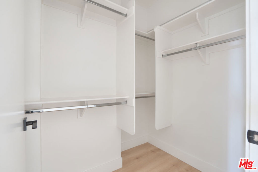 5657 Virginia Avenue - Photo 11