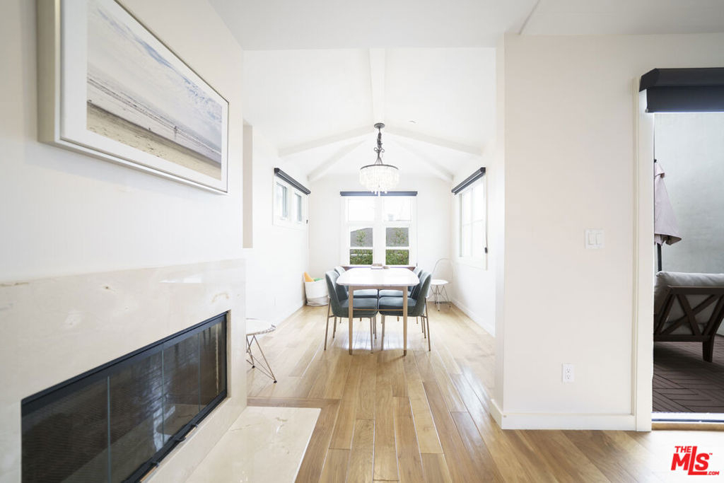642 Hermosa Avenue - Photo 7
