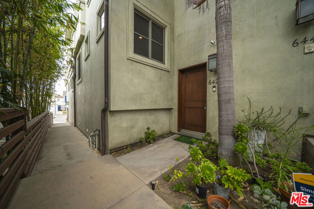 642 Hermosa Avenue - Photo 41