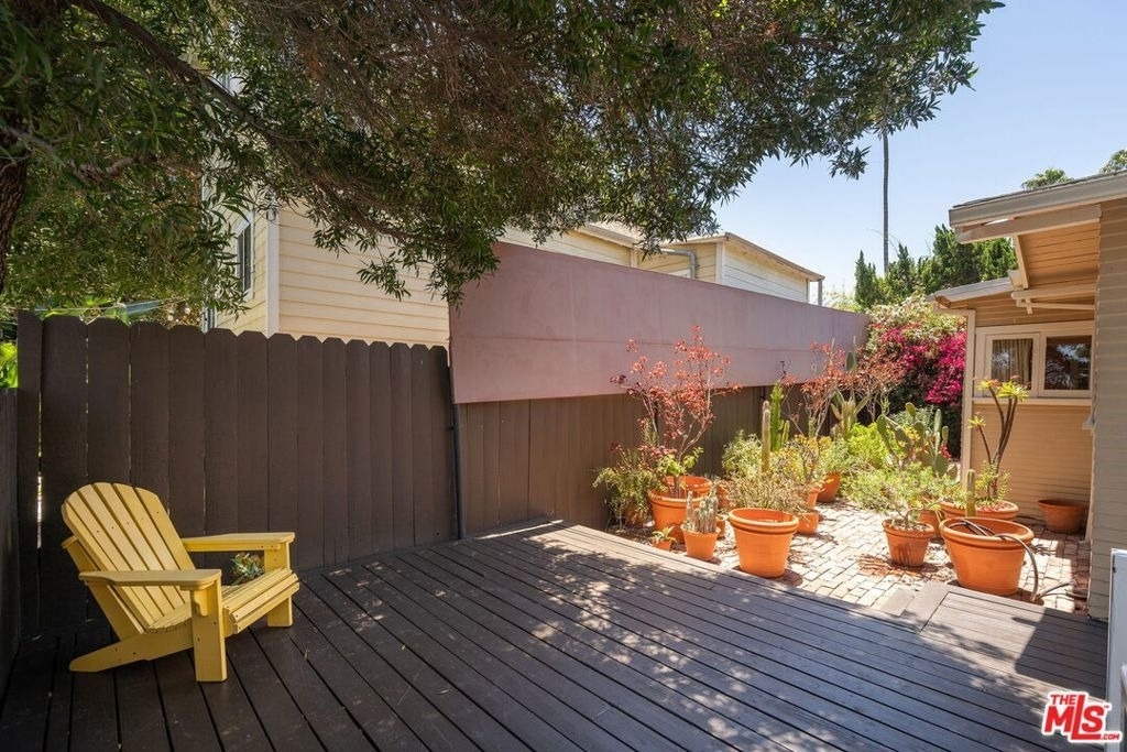 1336 Edgecliffe Drive - Photo 20