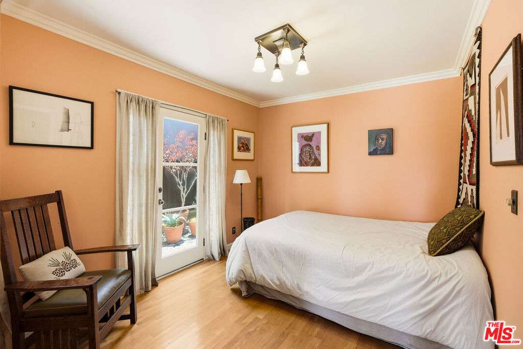 1336 Edgecliffe Drive - Photo 13