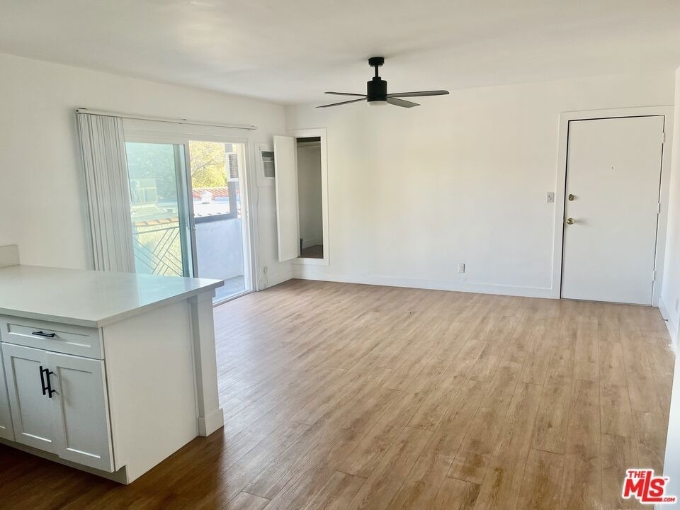 3824 Keystone Avenue - Photo 1