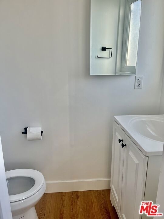 3824 Keystone Avenue - Photo 6