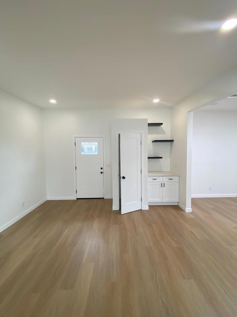 6344 Anvil Lake Avenue - Photo 9
