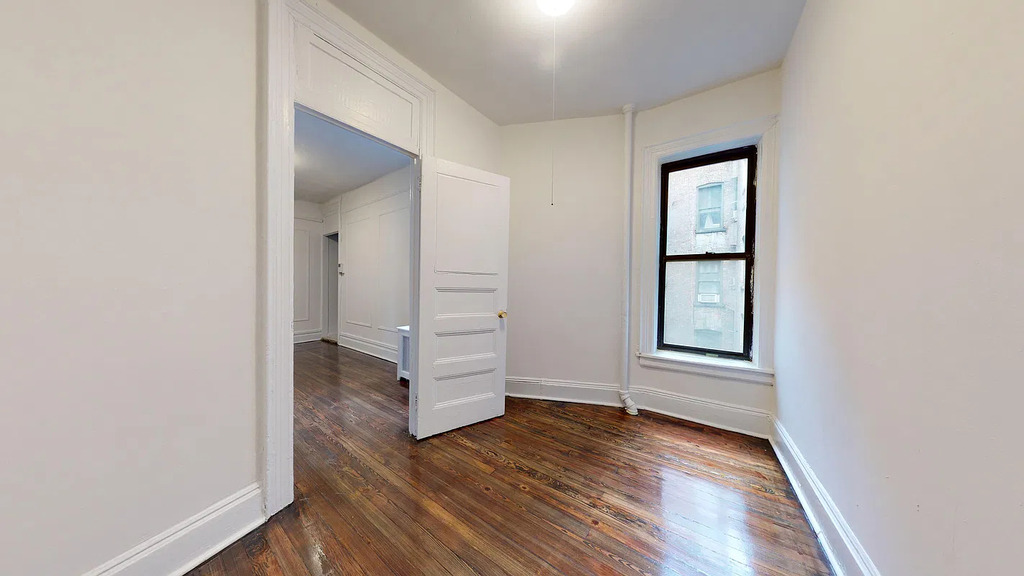  York Avenue - Photo 3