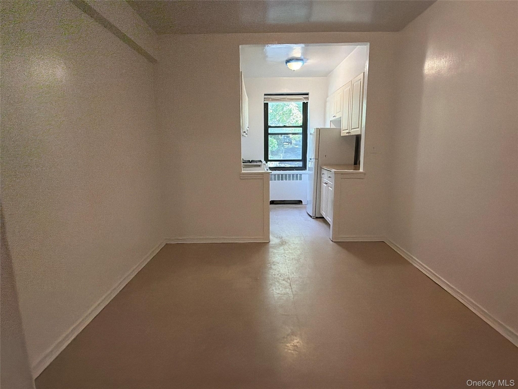 23 Schenck Avenue - Photo 8