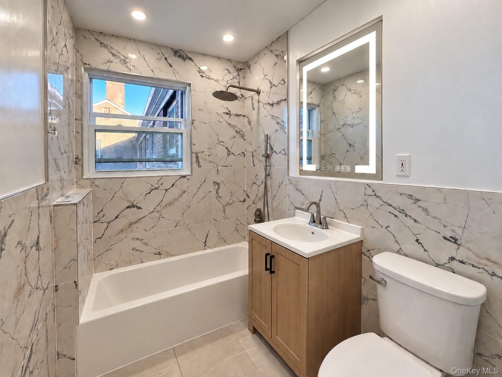 1051 Fenwood - Photo 5