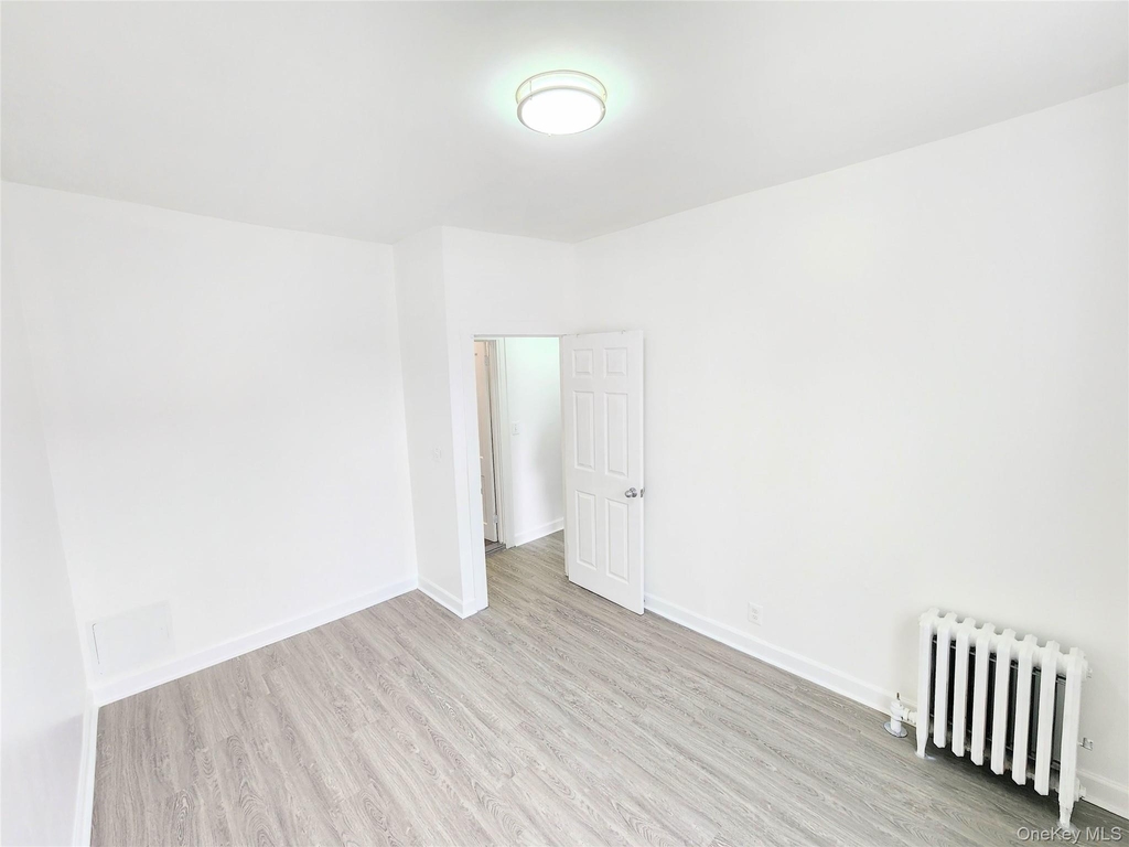 60-22 Flushing Avenue - Photo 13