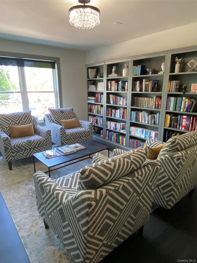 126 Montgomery Street - Photo 12
