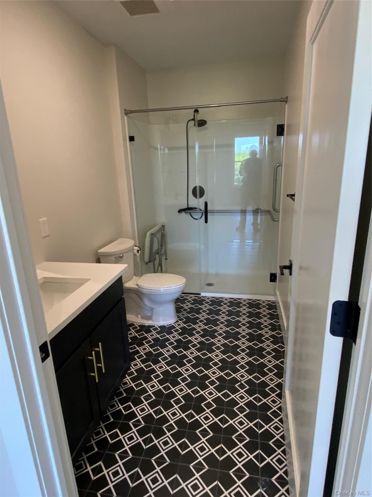126 Montgomery Street - Photo 6