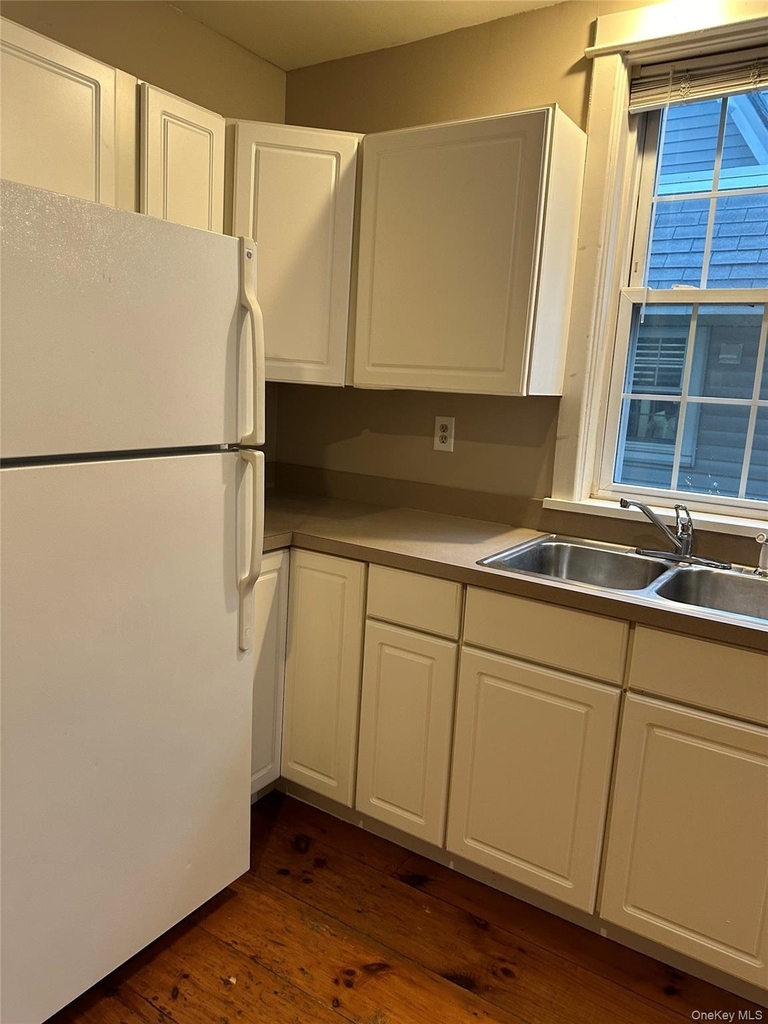 65 North Street - Photo 8