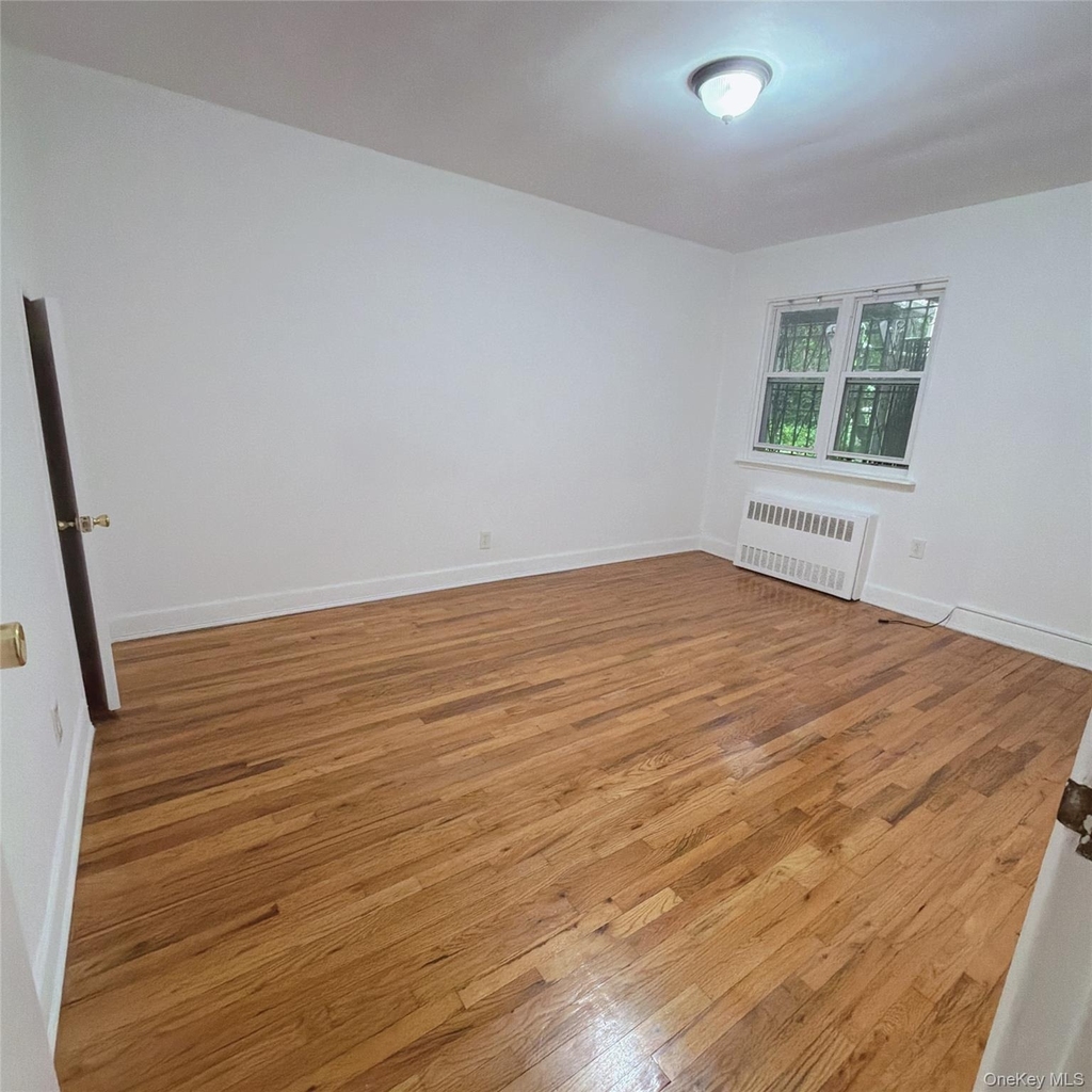 79-10 150th Street - Photo 3