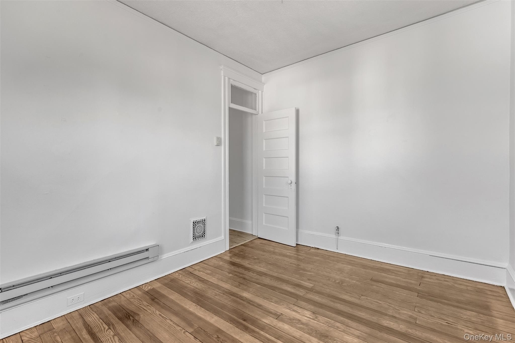 28 W Elizabeth Street - Photo 18