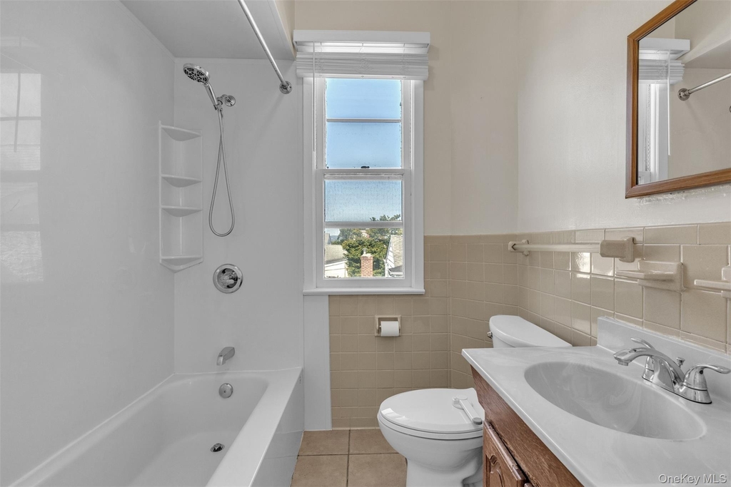 28 W Elizabeth Street - Photo 20