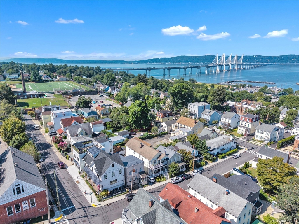 28 W Elizabeth Street - Photo 32