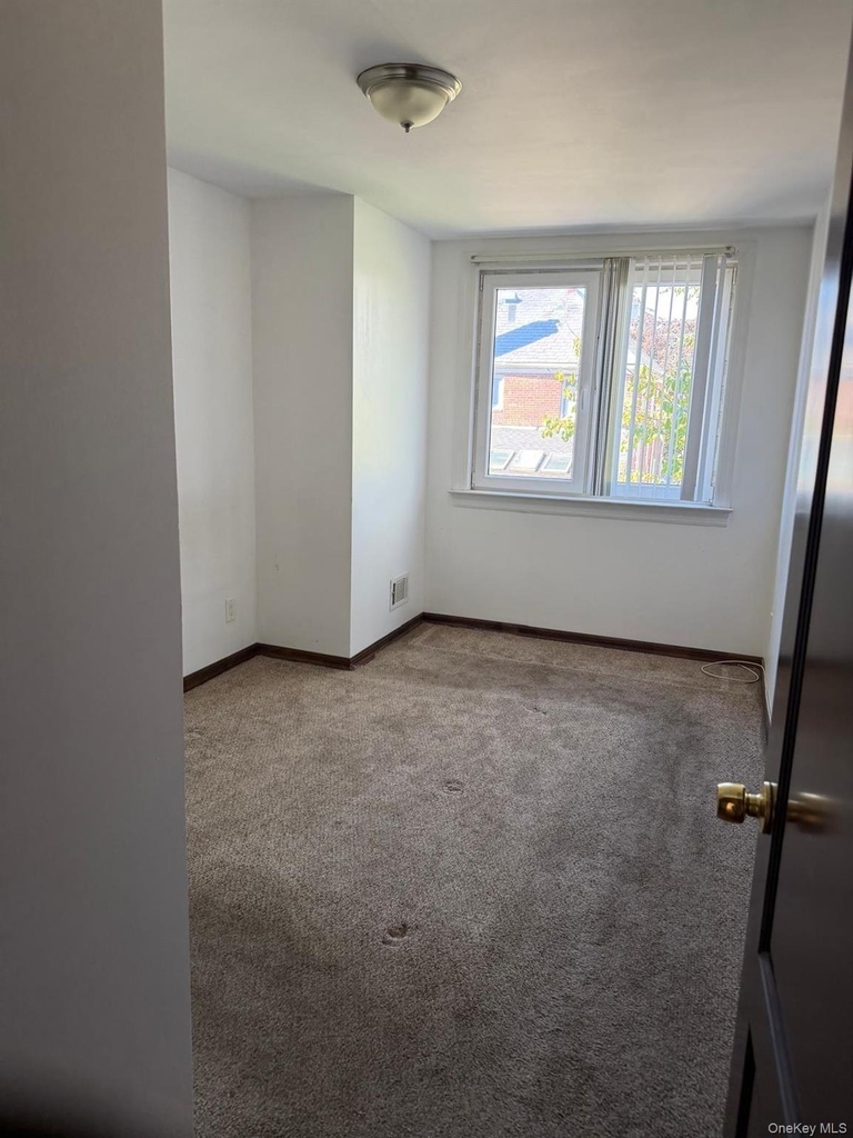 17515 74th Avenue - Photo 3