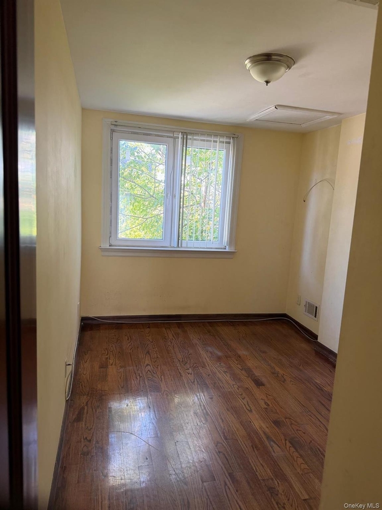 17515 74th Avenue - Photo 2