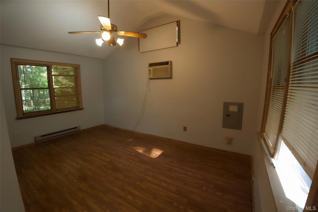 56b Shady Lane - Photo 2