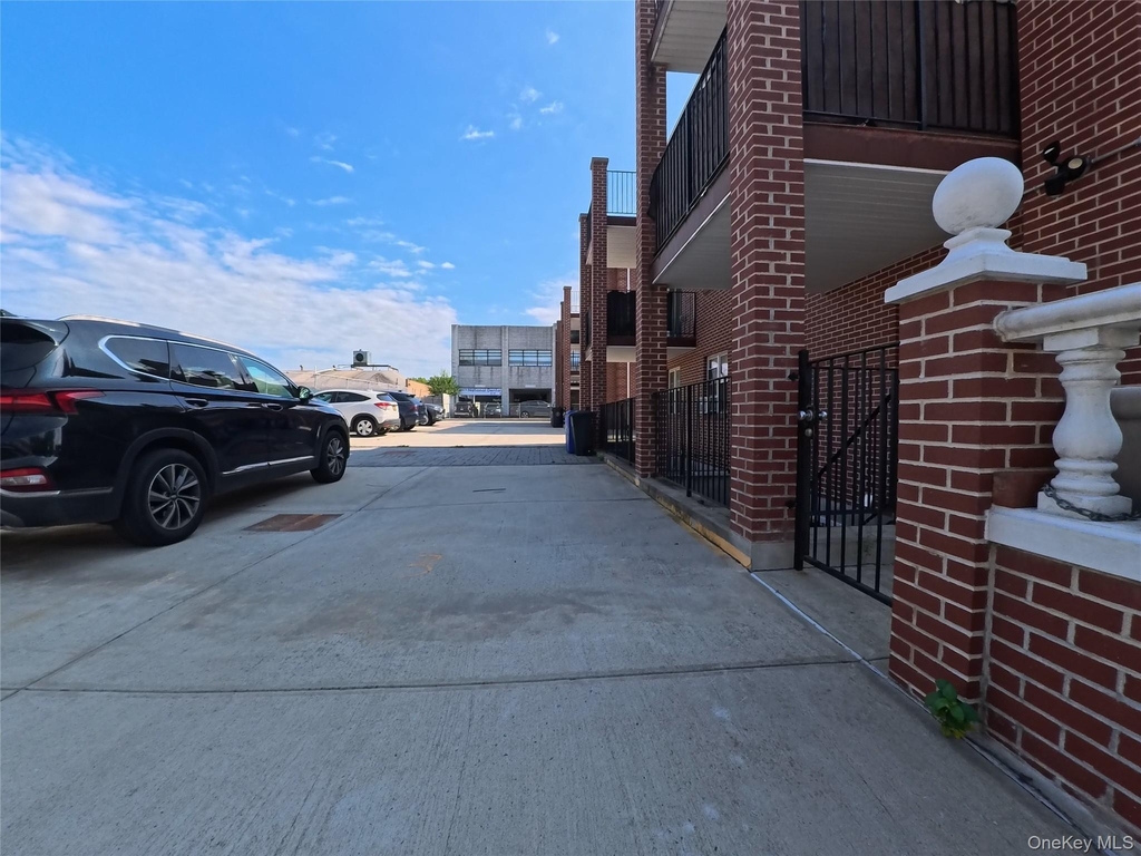 220-03 64th Avenue - Photo 15