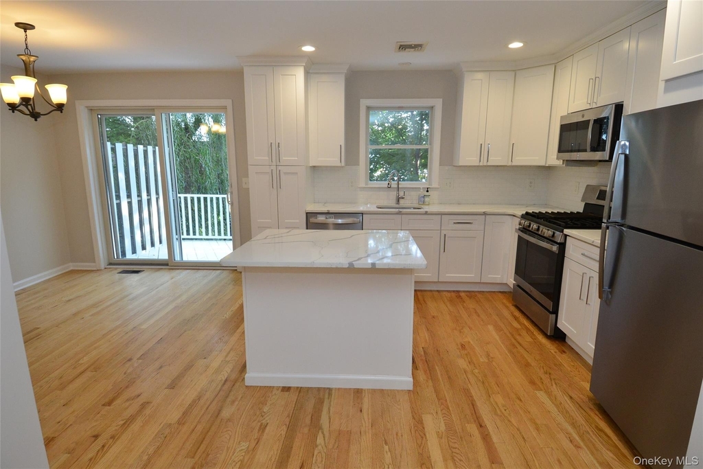 27 Grant Street - Photo 8