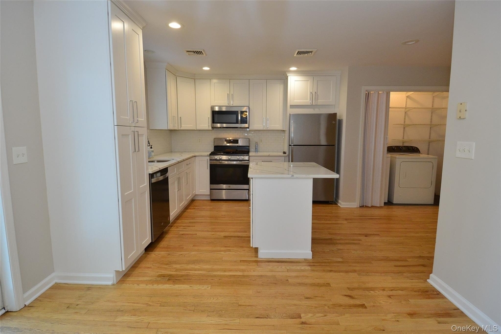27 Grant Street - Photo 9