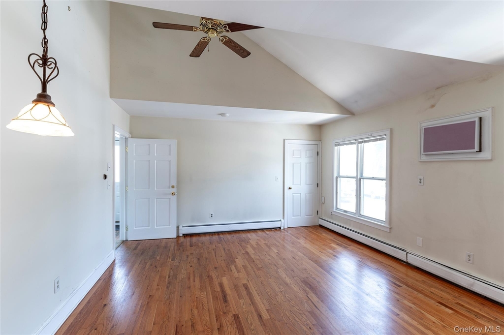 326 N Broadway - Photo 8