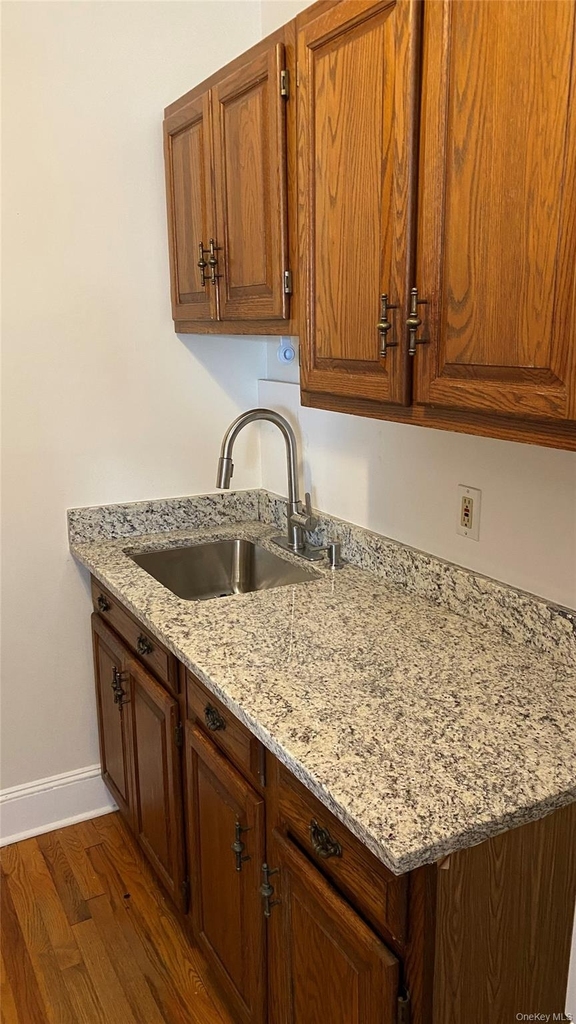 326 N Broadway - Photo 6
