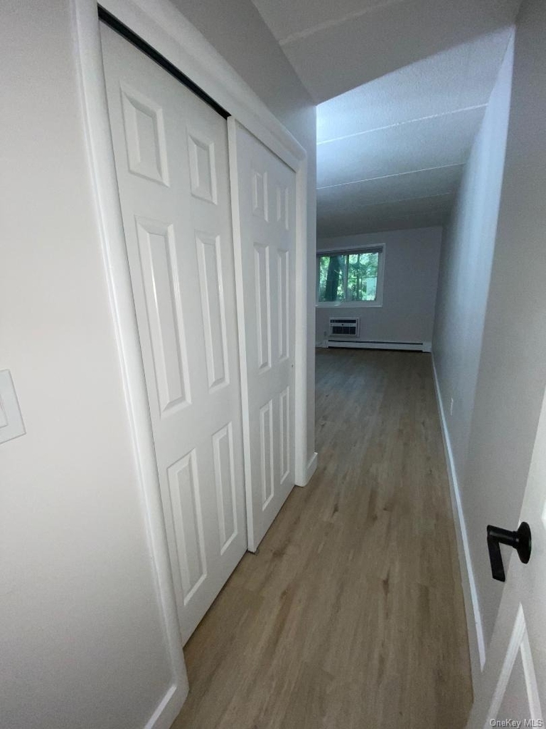 85 N Middletown Road - Photo 8