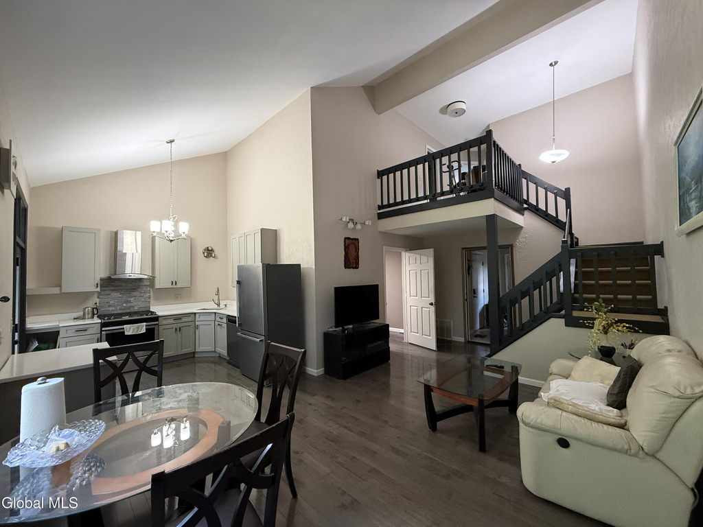 214 Walnut Lane - Photo 2