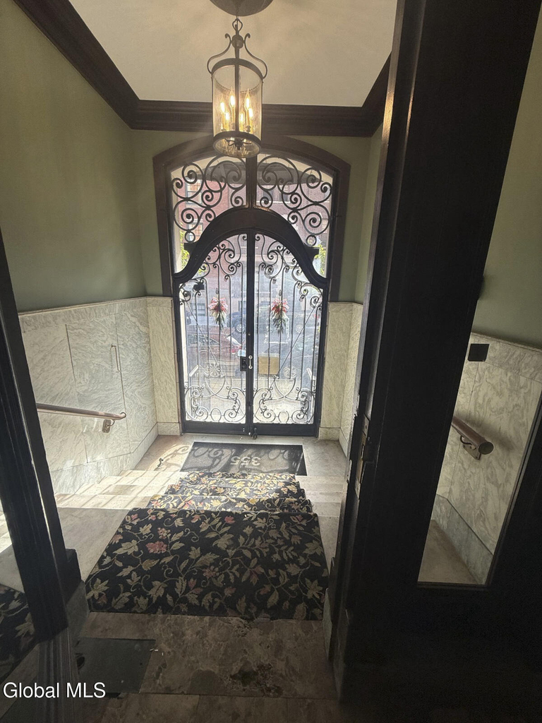 355 State Street - Photo 4