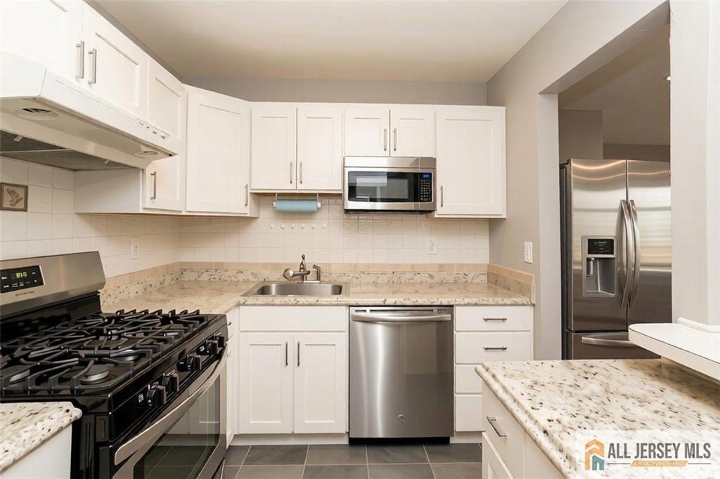 1207 Woodhaven Drive - Photo 1